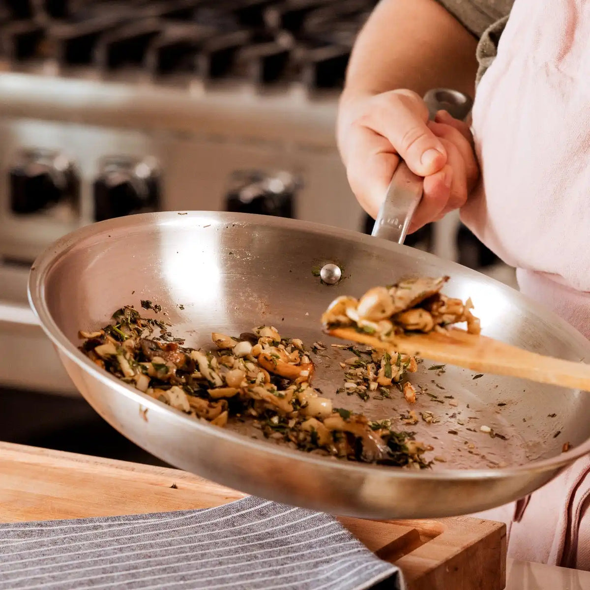 Multi-Material Frying Pan Set